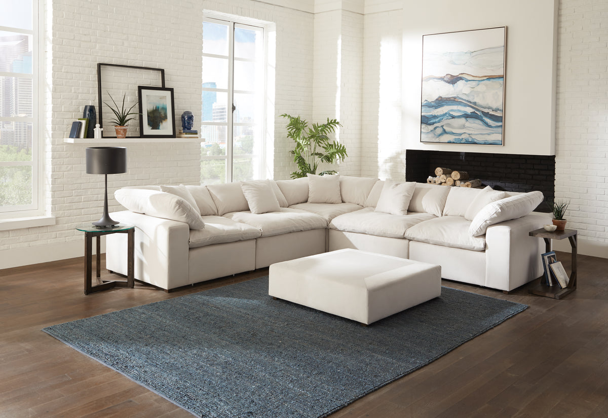 Posh - Cocktail Ottoman