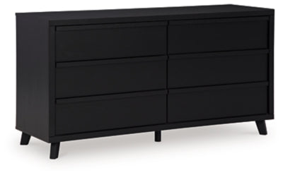 Danziar Queen Panel Bed, 2 Dressers and Nightstand