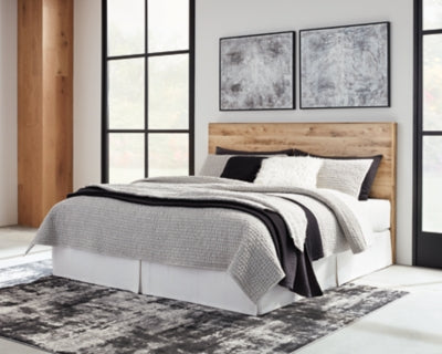 Hyanna King Panel Storage Bed, Dresser, Mirror and Nightstand