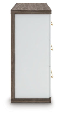 Kendanport Dresser and 2 Nightstands