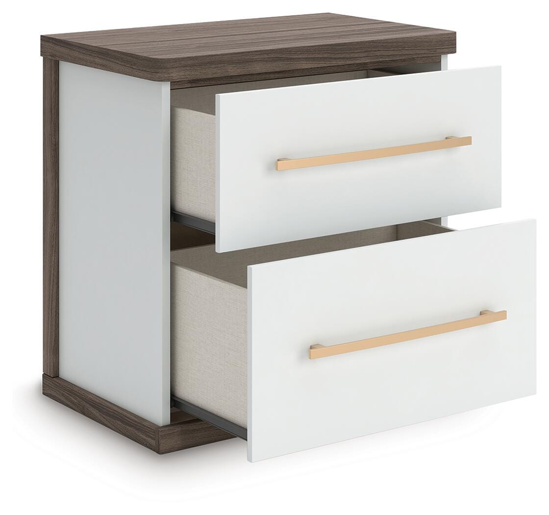 Kendanport Dresser and 2 Nightstands