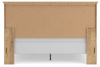 Makidern King Panel Bed, Dresser, Mirror and 2 Nightstands
