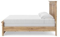 Makidern King Panel Bed, Dresser, Mirror and 2 Nightstands