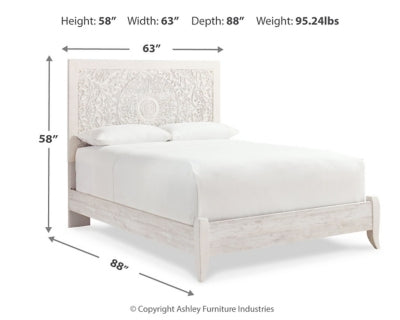 Paxberry Queen Panel Bed and Dresser