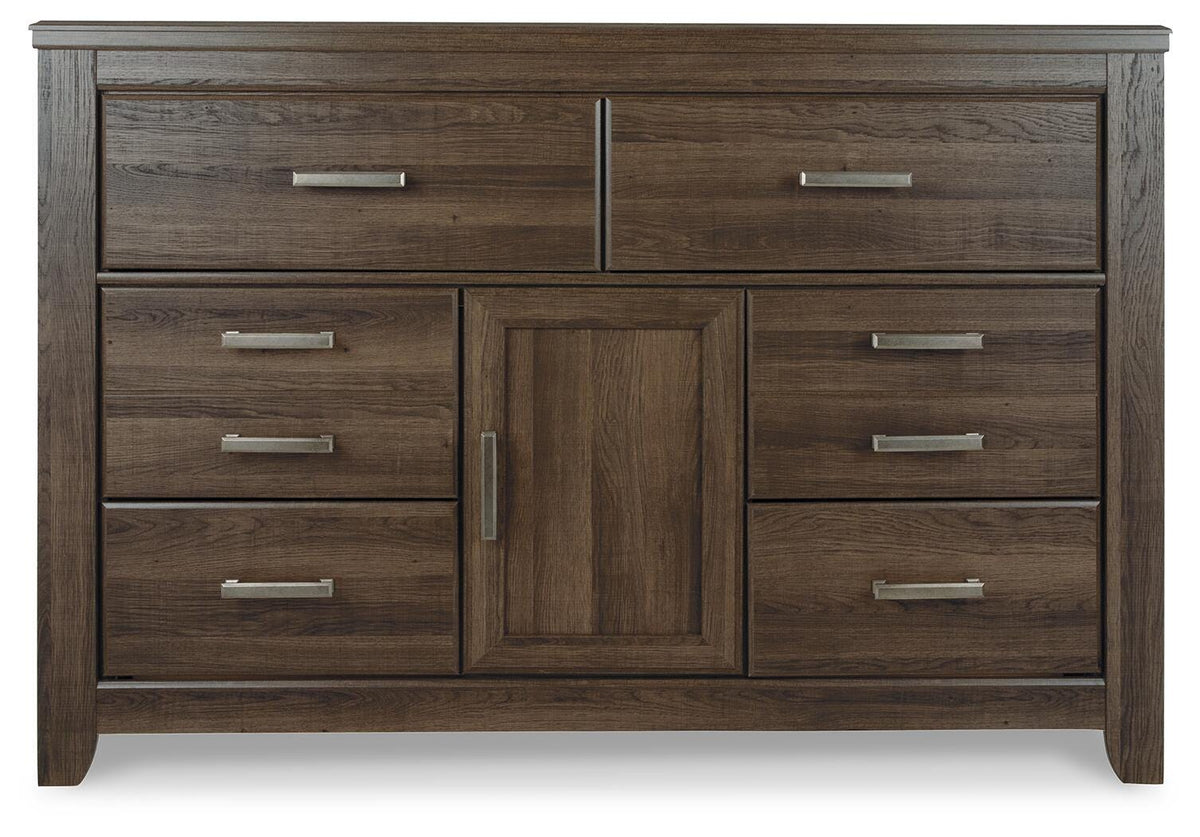 Juararo King Poster Bed, Dresser and Chest