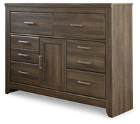 Juararo King Poster Bed, Dresser and Chest