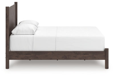 Pamytta Queen Panel Bed, Dresser and Mirror