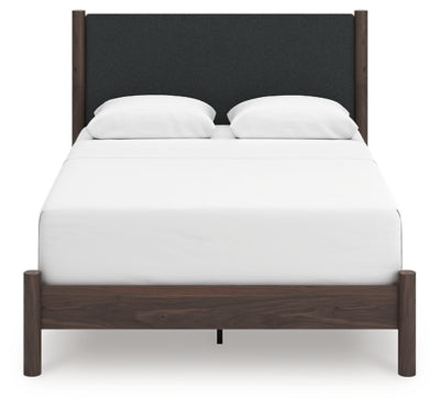 Pamytta Queen Upholstered Panel Bed, Dresser and Mirror