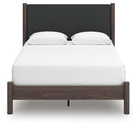 Pamytta Queen Panel Bed, Dresser, Mirror and Nightstand