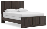 Shaehartin Panel Bed