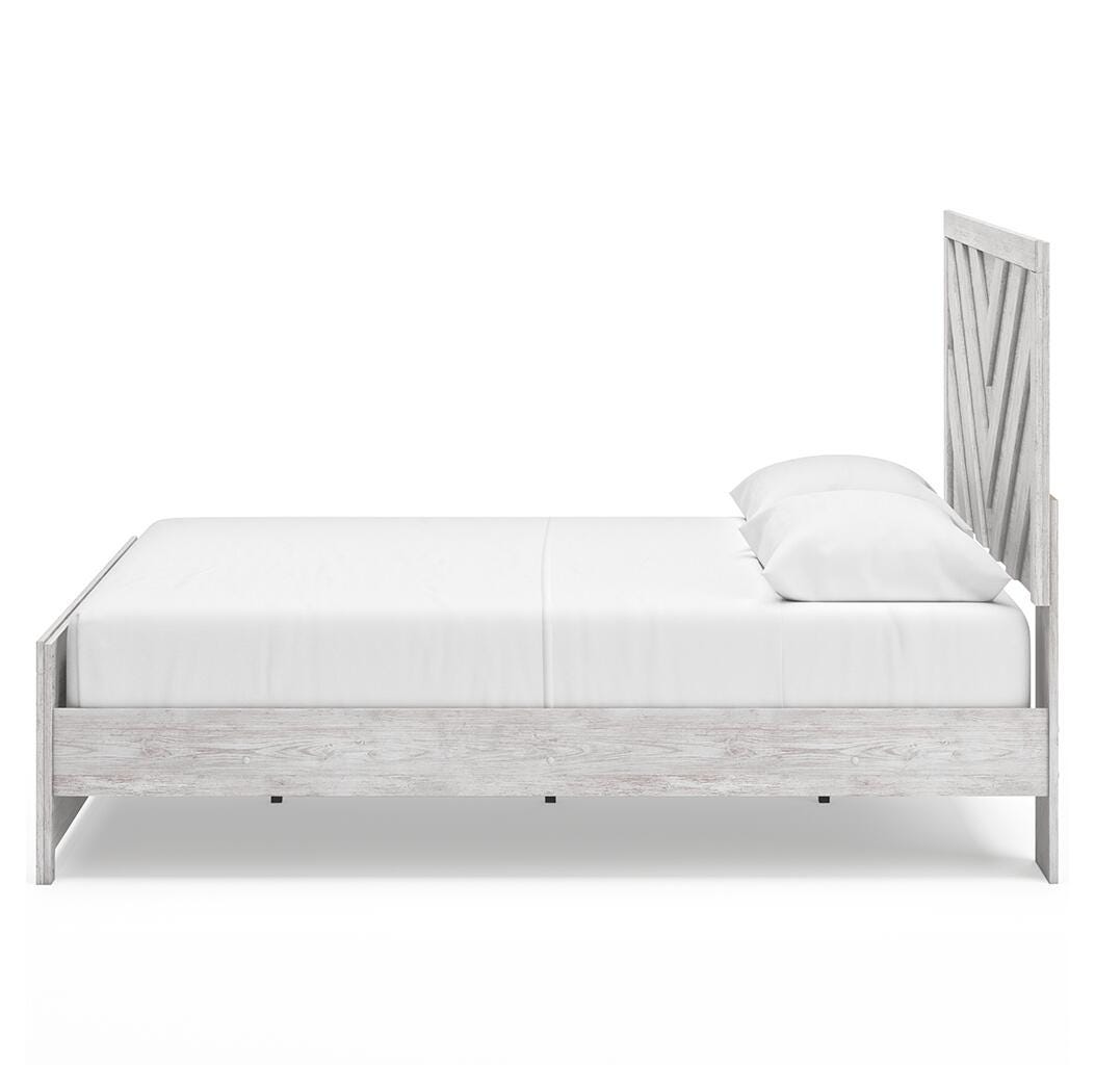 Cayboni King Panel Bed, Dresser and Nightstand