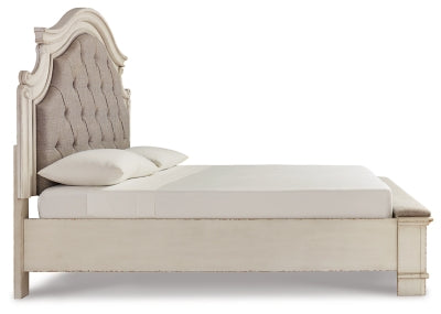 Realyn King Storage Bed, Dresser, Chest and 2 Nightstands