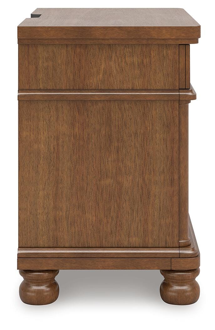 Rowlenstown King Poster Bed, Dresser and 2 Nightstands