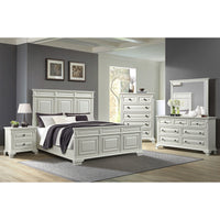 Bridgestone Dresser and Mirror Set in Antique White