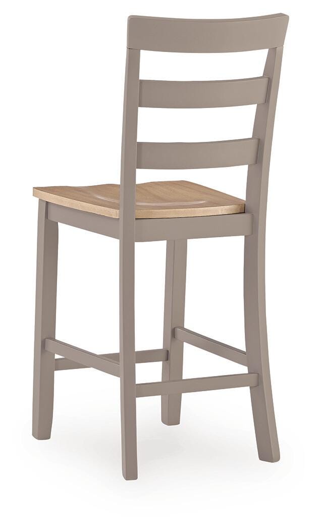 Harperfeld Dining Table and 4