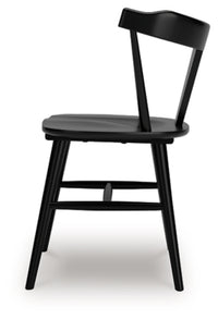Gretlynn Dining Table and 6 Chairs