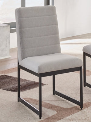 Tomtyn Extension Dining Table and 6 Chairs
