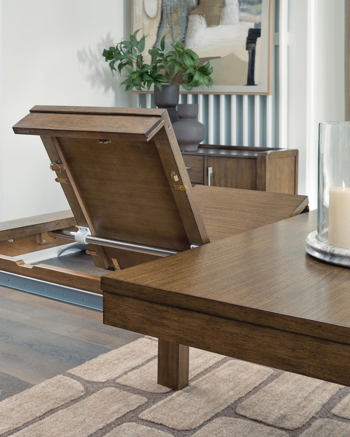 Marxmore Extension Dining Table and 4 Chairs