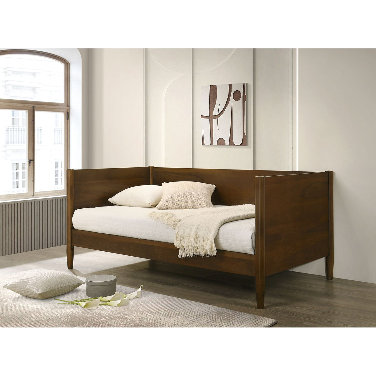Malibu Twin Daybed in Walnut