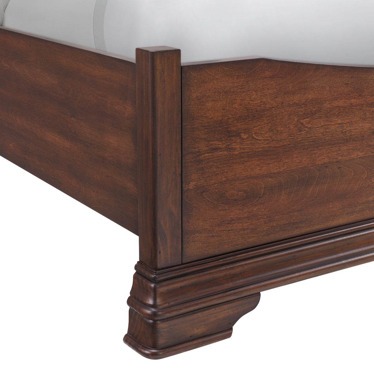 Phillipe King 4PC Bedroom Set with 2 Nightstands & Chest in Cherry