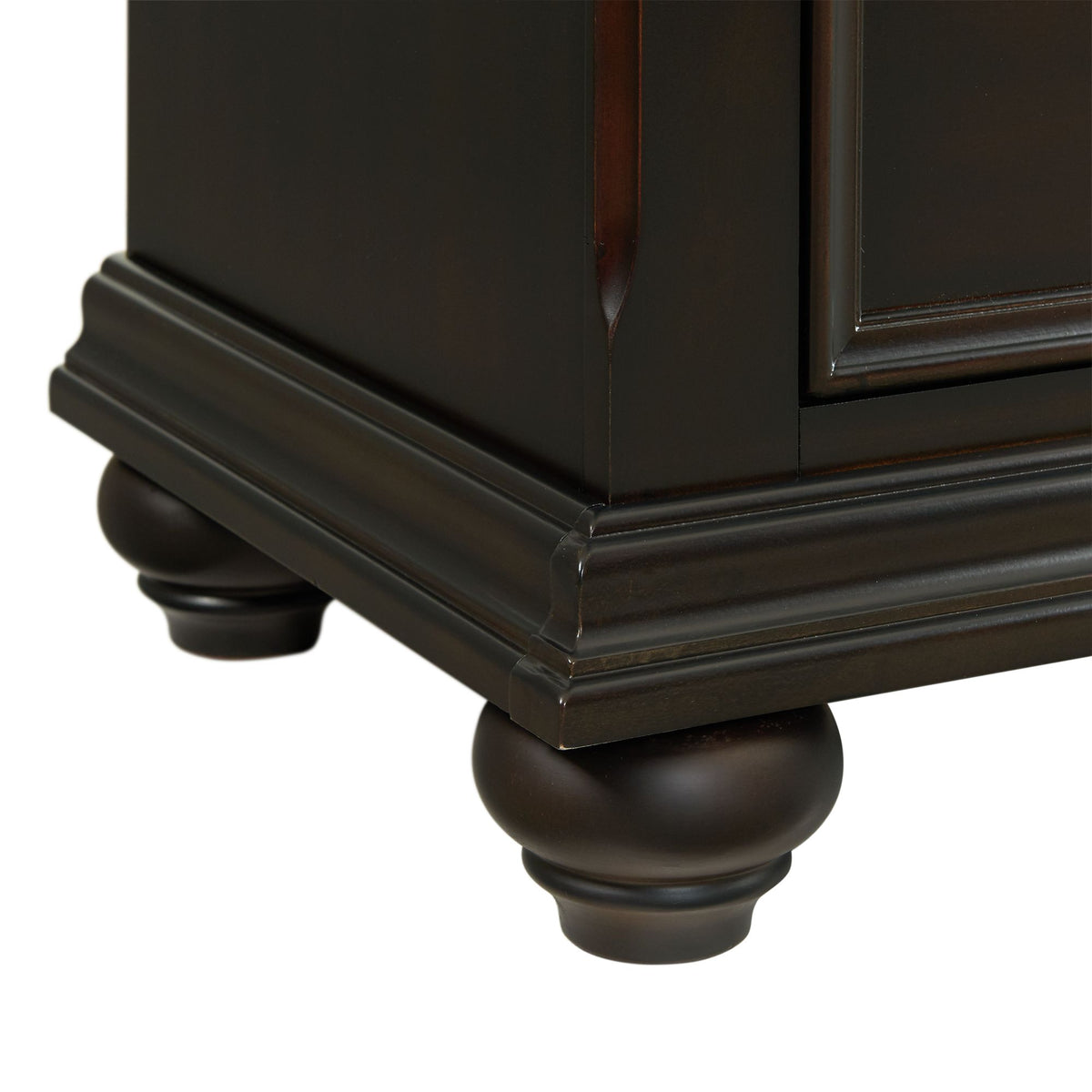 Slater Queen Platform Storage 4PC Bedroom Set with 2 Nightstands & Chest