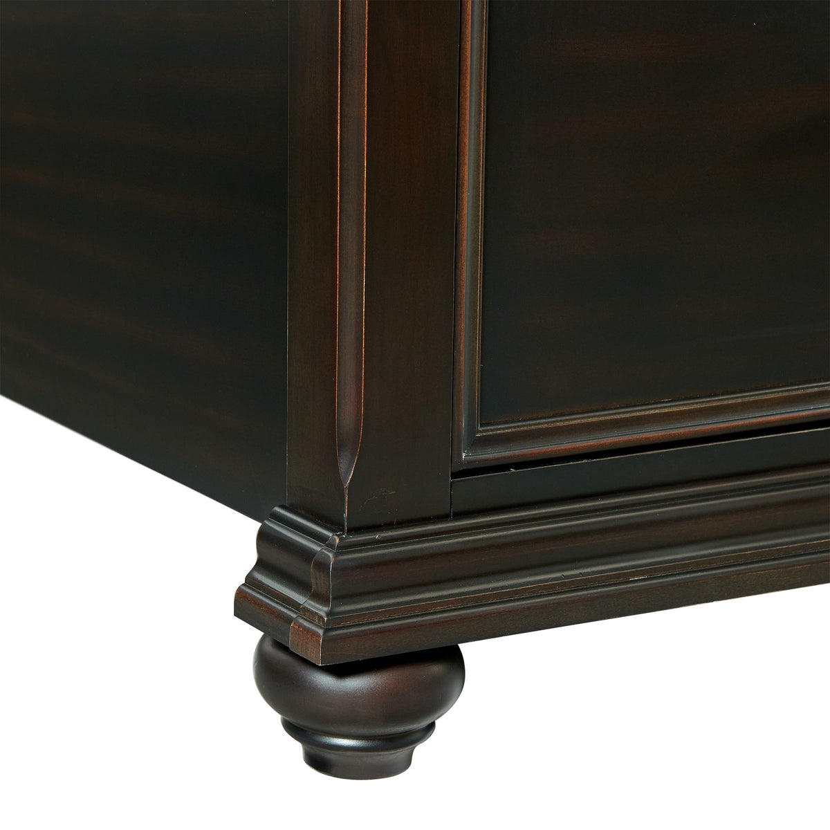 Slater Queen Platform Storage 4PC Bedroom Set with 2 Nightstands & Chest