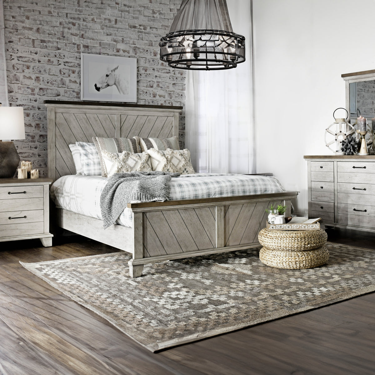 Bear Creek 4pc King Bed SetECOM