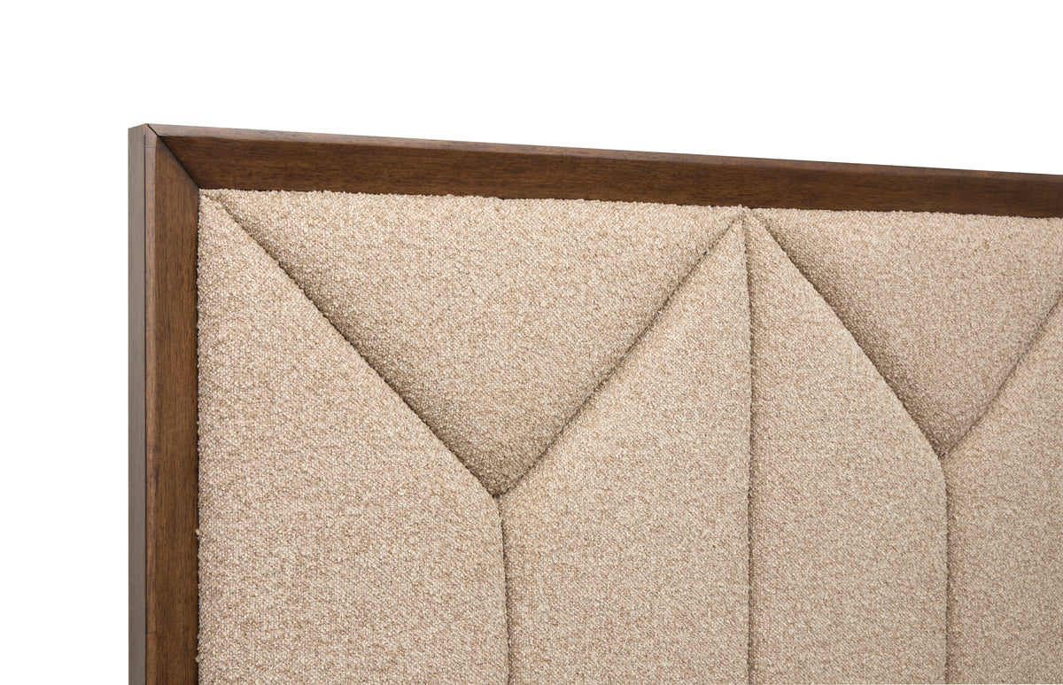 Magnussen Home Callisto Bourbon Brown Queen Upholstered Panel Bed With 2 Nightstands