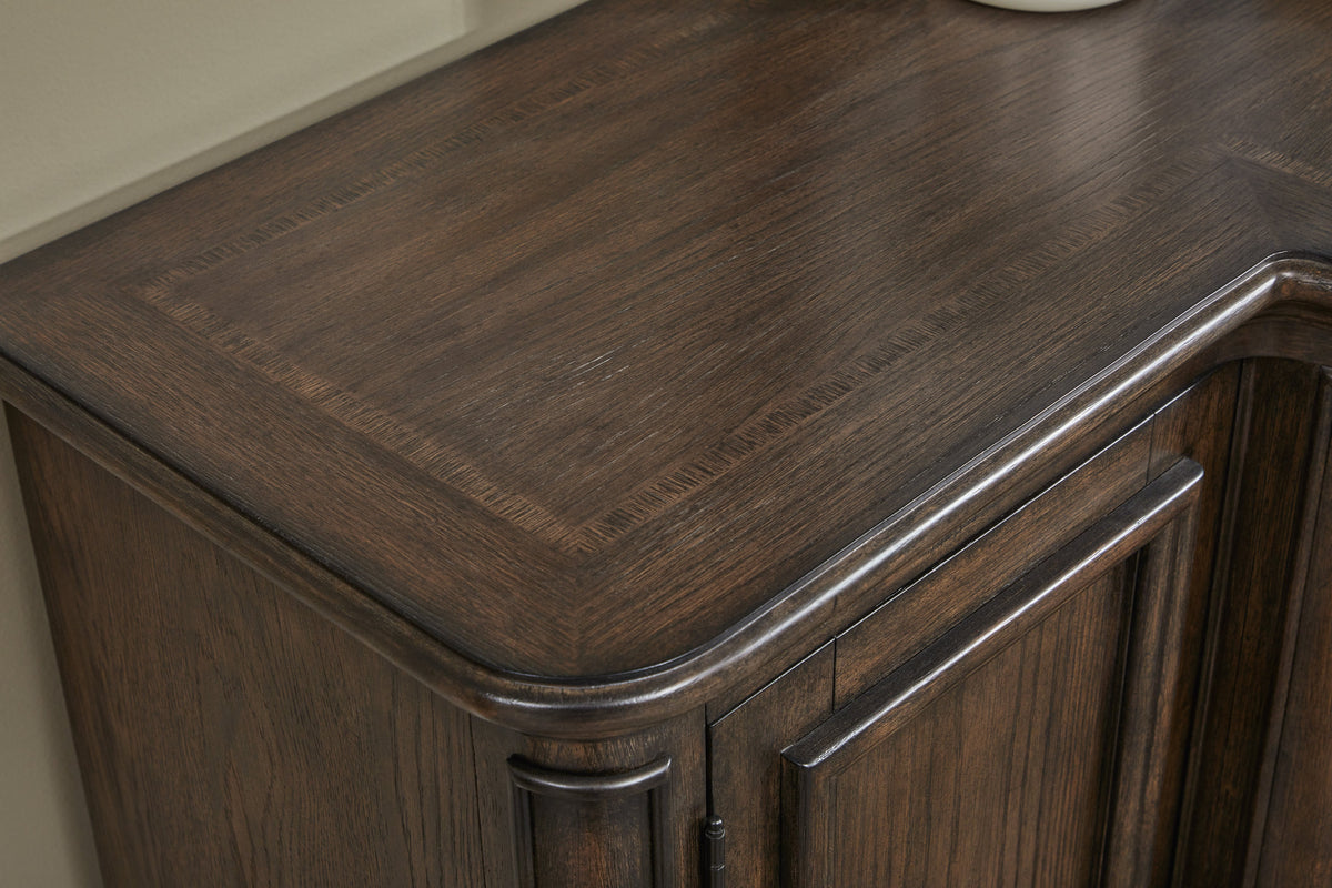 Pulaski Saddle Creek Timber Brown Extendable Leg Dining Table With 8 Upholstered Arm Chairs And Server