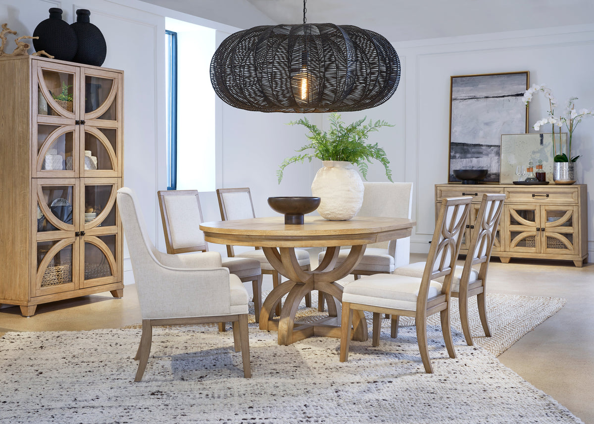 Magnussen Home Coventry Honey Maple Extendable 48" Round Dining Table With 4 Side Chairs And Buffet