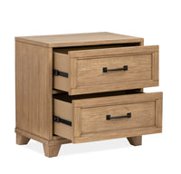 Magnussen Home Coventry Honey Wheat Queen Panel Bed With 2 Nightstands