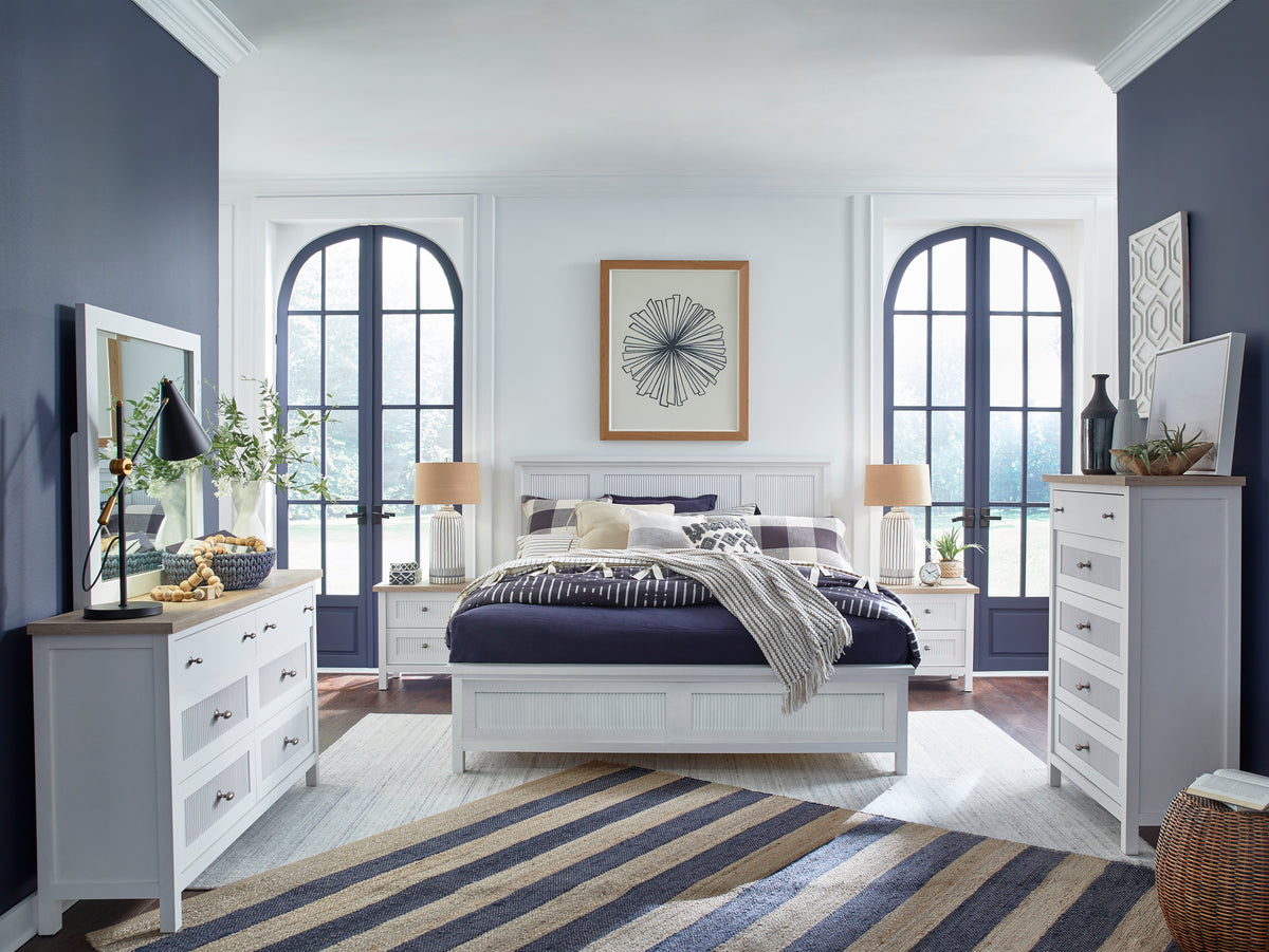 Salt Life Home Windmill Harbour White Whisp And Sand King Panel Bed