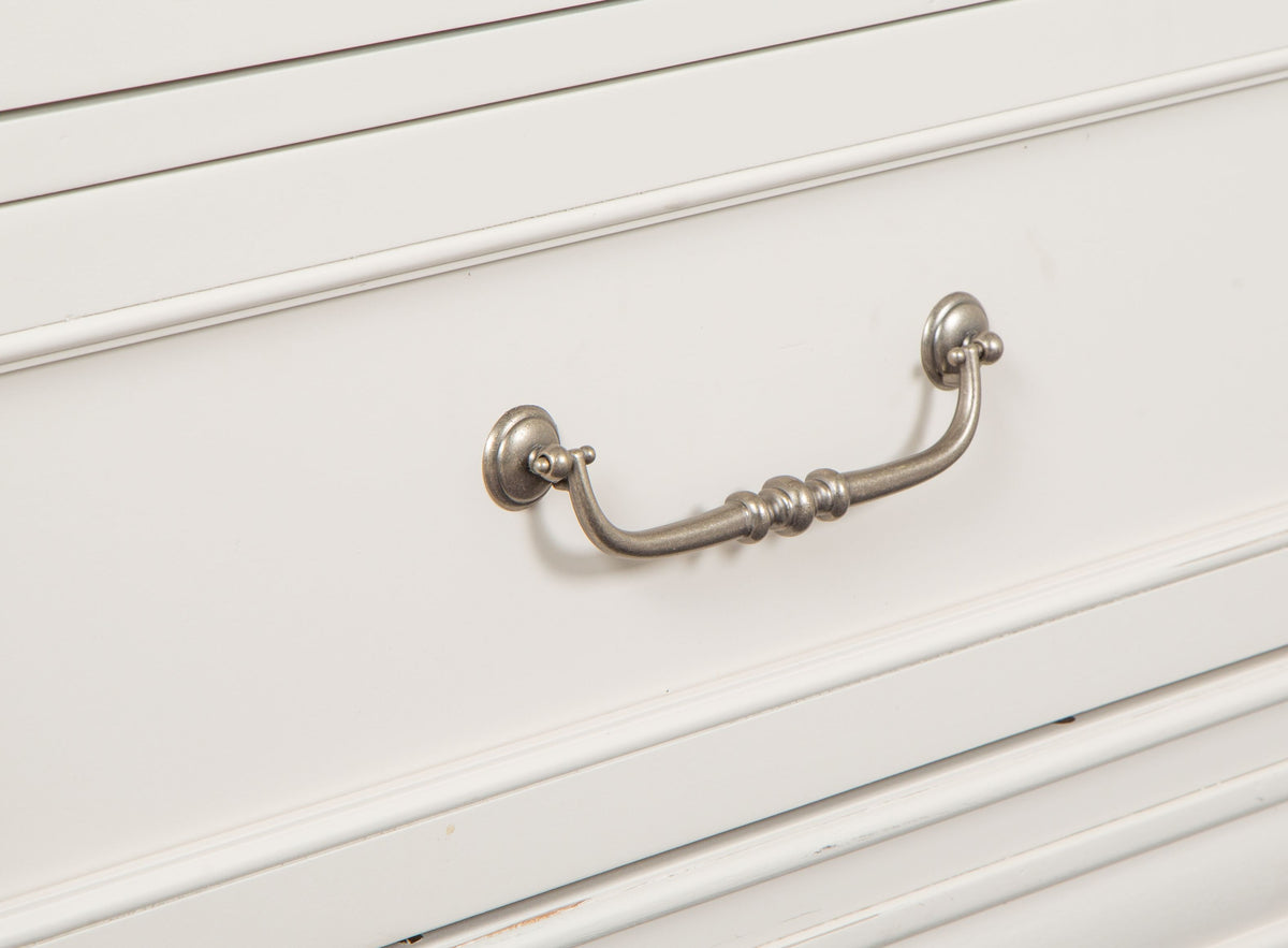 Magnussen Home Willowbrook Egg Shell White Drawer Dresser