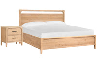 Magnussen Home Somerset Butternut Queen Panel Bed With Nightstand