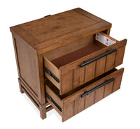 Magnussen Home Conway Honey Wheat Queen Panel Bed With 2 Nightstands